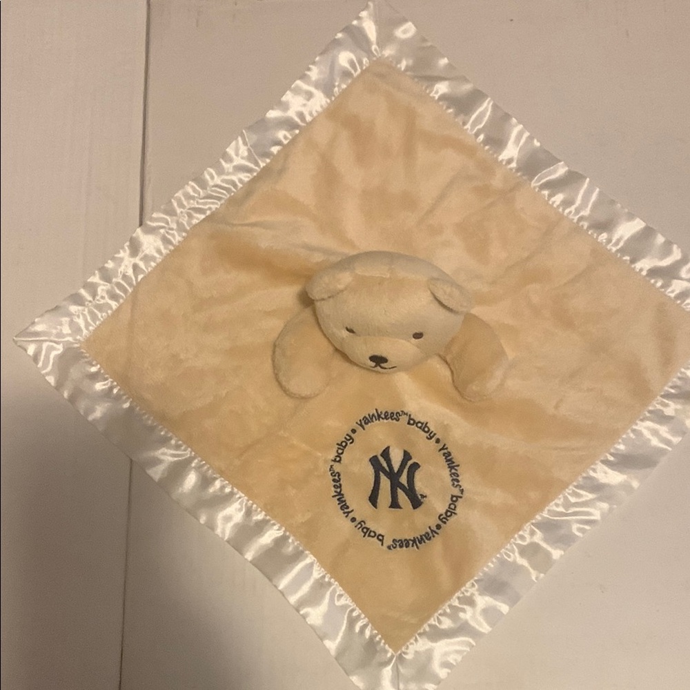 Yankees Baby Security Blanket with Bear